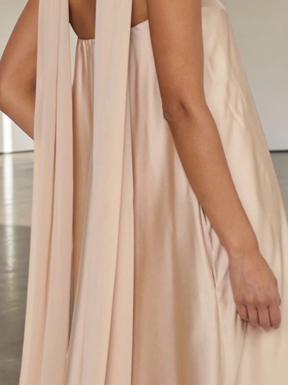 Show Me Your MuMu Tinsley Tube Strapless Maxi Dress in Champagne Luxe Satin NWT - Picture 3 of 4